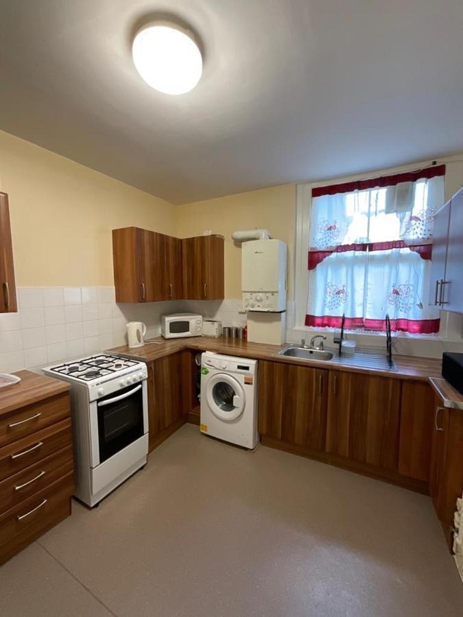 Comfy Room Londres Exterior foto